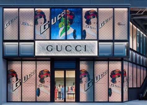 gucci 店舗 大きい|gucci 池袋本店.